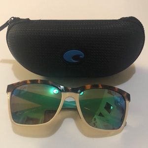 NEW Costa Anaa sunglasses w/case